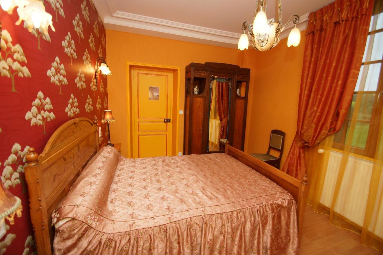 Bed and Breakfast Le Manoir Des Arts Saint-Samson-de-Bonfossé Exteriér fotografie