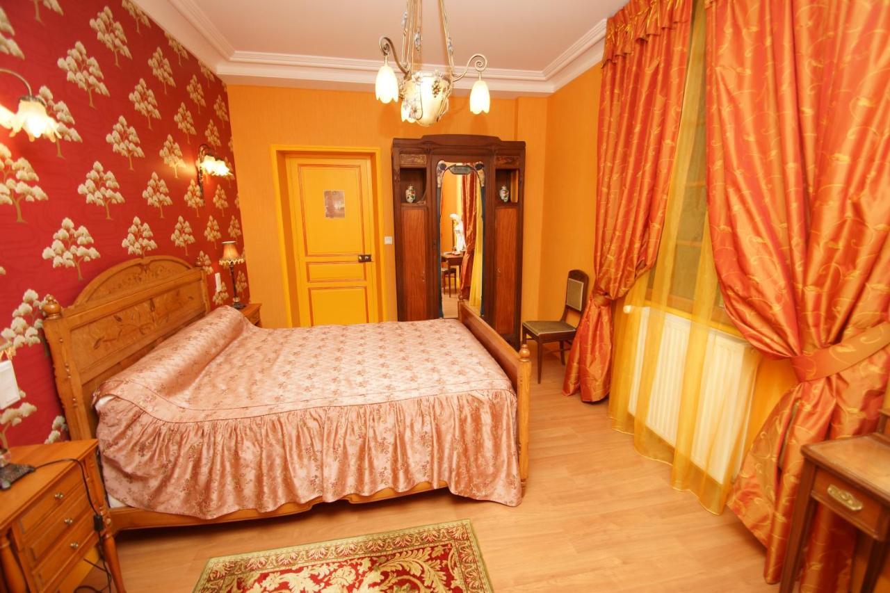 Bed and Breakfast Le Manoir Des Arts Saint-Samson-de-Bonfossé Exteriér fotografie