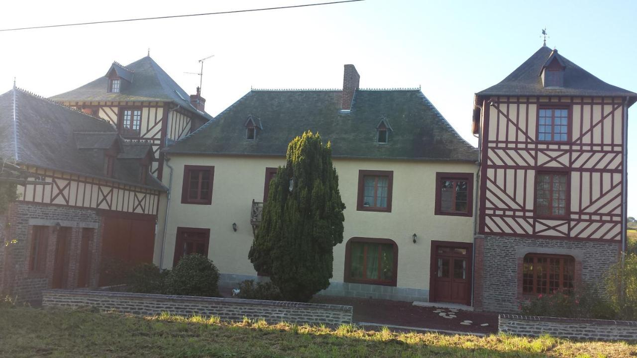 Bed and Breakfast Le Manoir Des Arts Saint-Samson-de-Bonfossé Exteriér fotografie