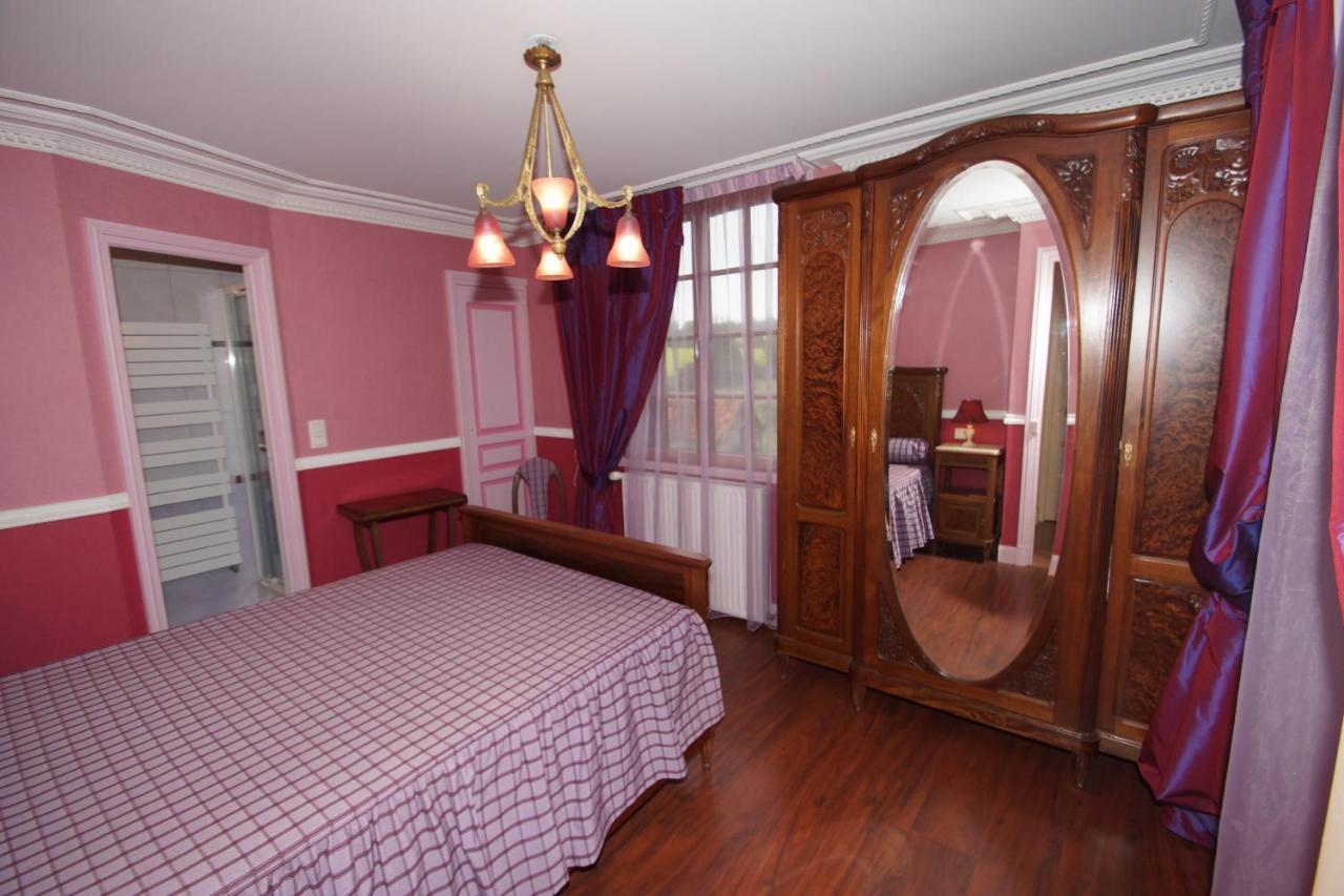 Bed and Breakfast Le Manoir Des Arts Saint-Samson-de-Bonfossé Exteriér fotografie
